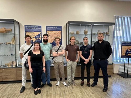 Студенты ДонГУ посетили старейший учебный корпус Университета Льва Толстого